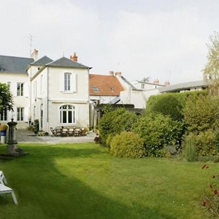 Amphore Du Berry Saint-Amand-Mont-Rond Екстериор снимка